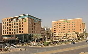 هوليداي إن - العليا